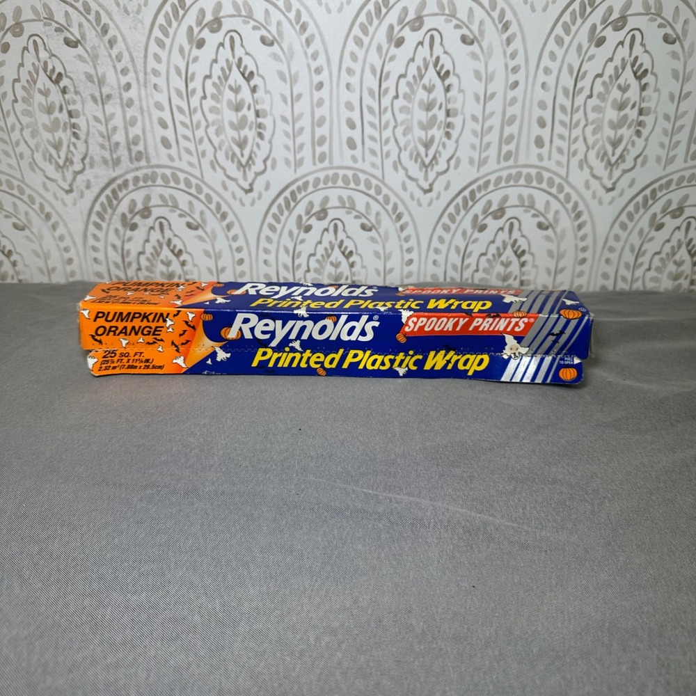 Reynolds Vintage Printed Plastic Wrap Spooky Prints Pumpkin‎ Orange Halloween